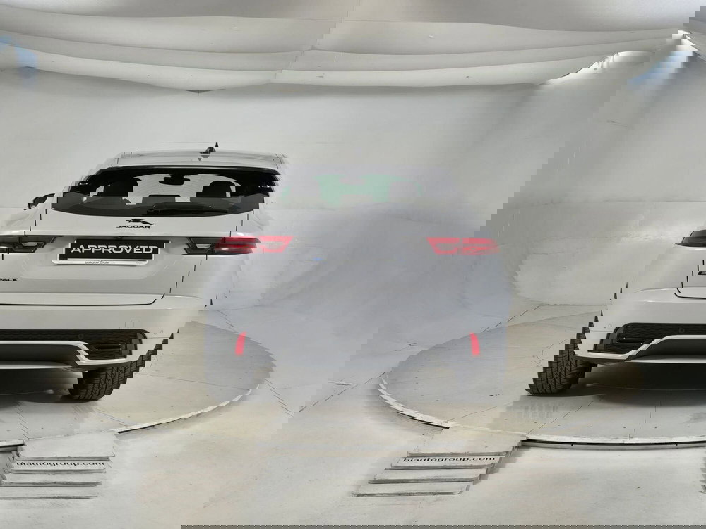 Jaguar E-Pace usata a Torino (7)