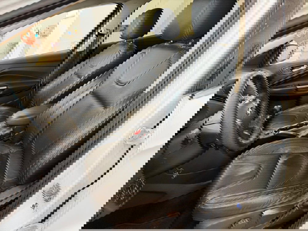 Ford Kuga usata a Napoli (8)
