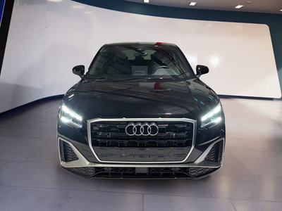 Audi Q2 35 2.0 tdi S line edition quattro s-tronic del 2025 usata a Torino