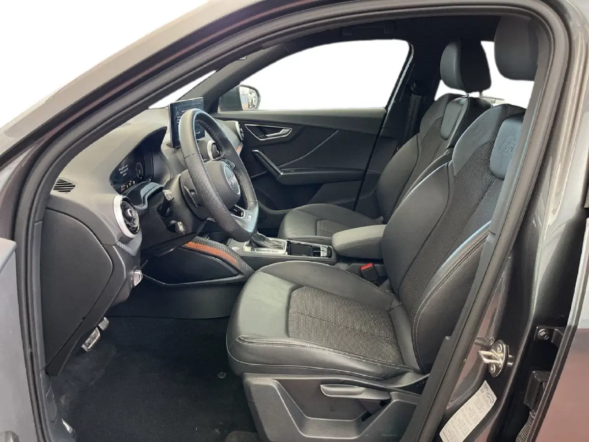 Audi Q2 usata a Torino (10)