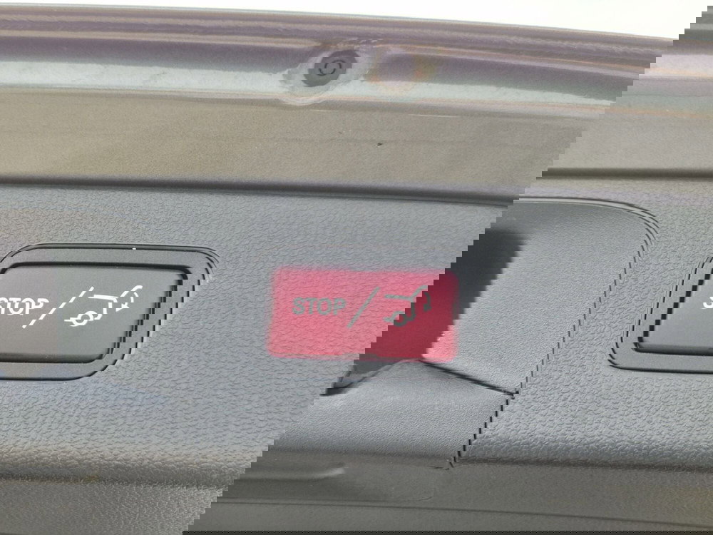 Mercedes-Benz GLC SUV usata  (16)