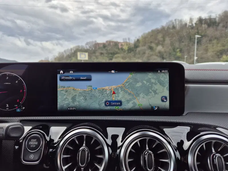 Mercedes-Benz CLA Shooting Brake usata  (10)
