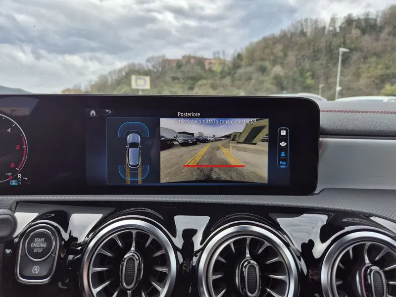 Mercedes-Benz CLA Shooting Brake usata  (14)
