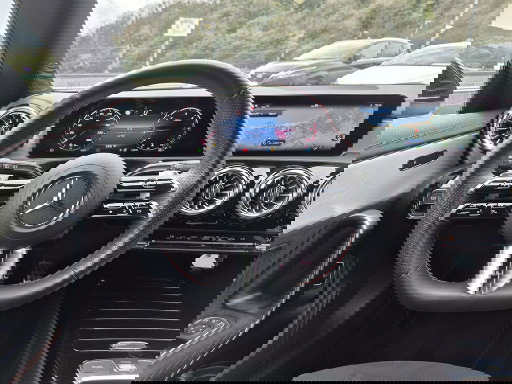 Mercedes-Benz CLA Shooting Brake usata  (17)