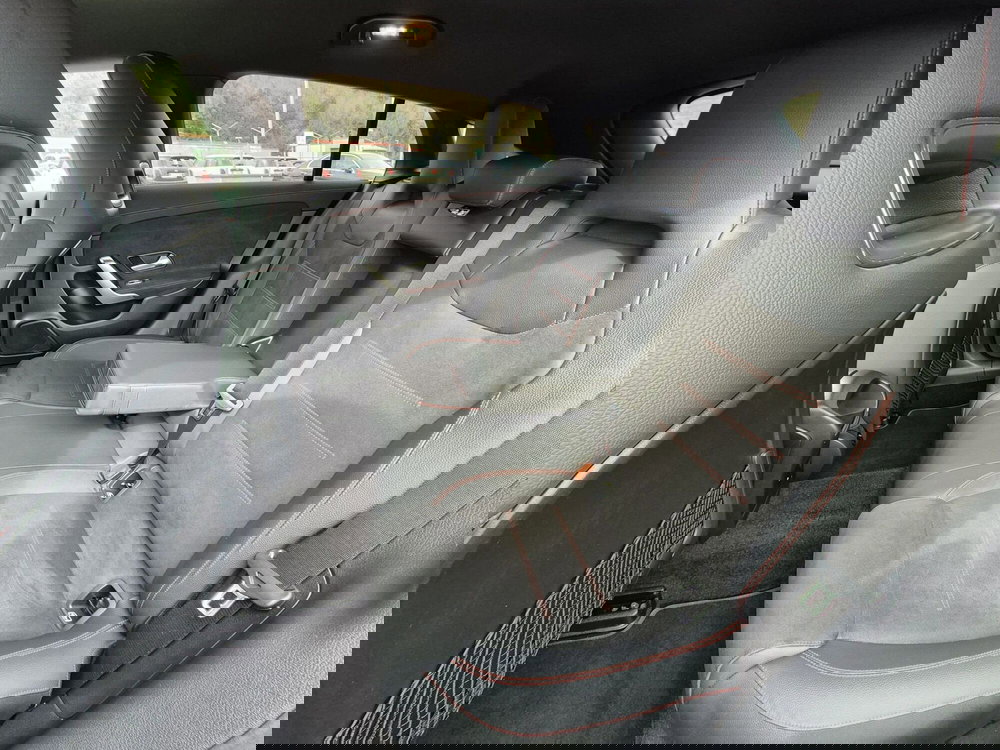 Mercedes-Benz CLA Shooting Brake usata  (19)