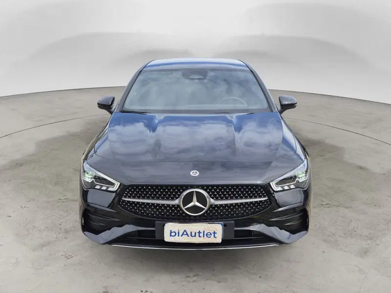 Mercedes-Benz CLA Shooting Brake usata  (2)