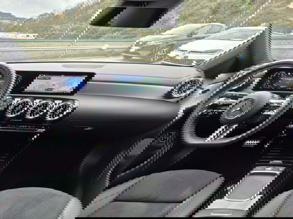 Mercedes-Benz CLA Shooting Brake usata  (8)