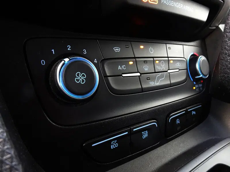 Ford Transit Connect Furgone usata a Treviso (14)