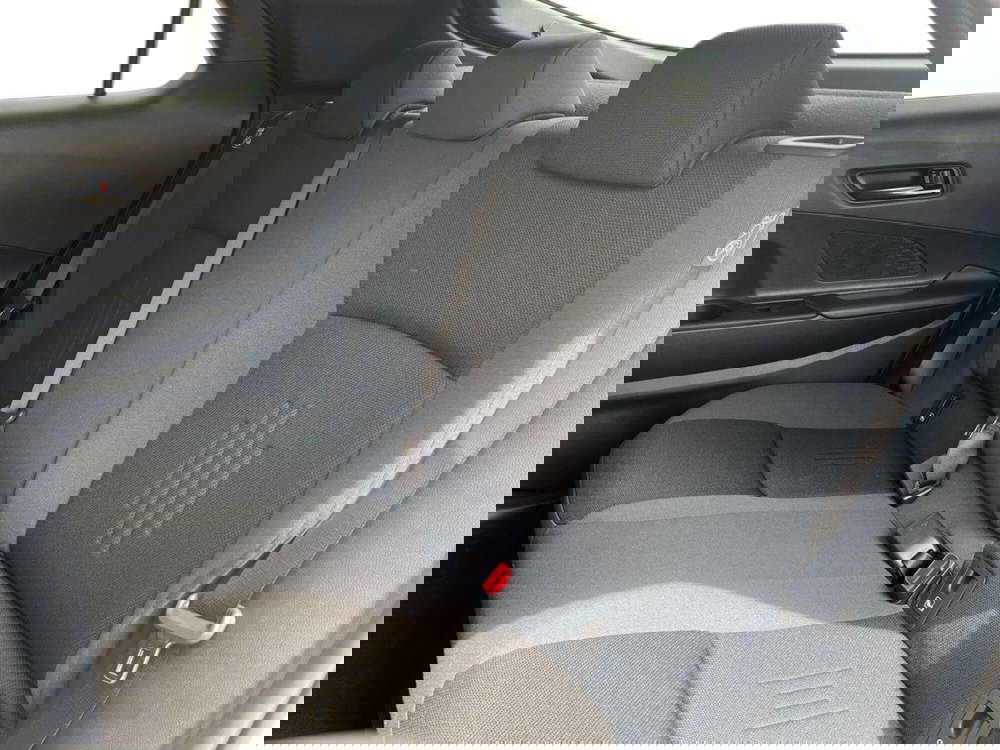 Toyota Toyota C-HR usata a Ragusa (11)