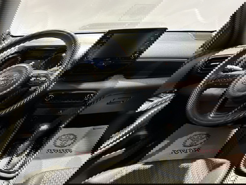 Toyota Yaris usata a Milano (9)