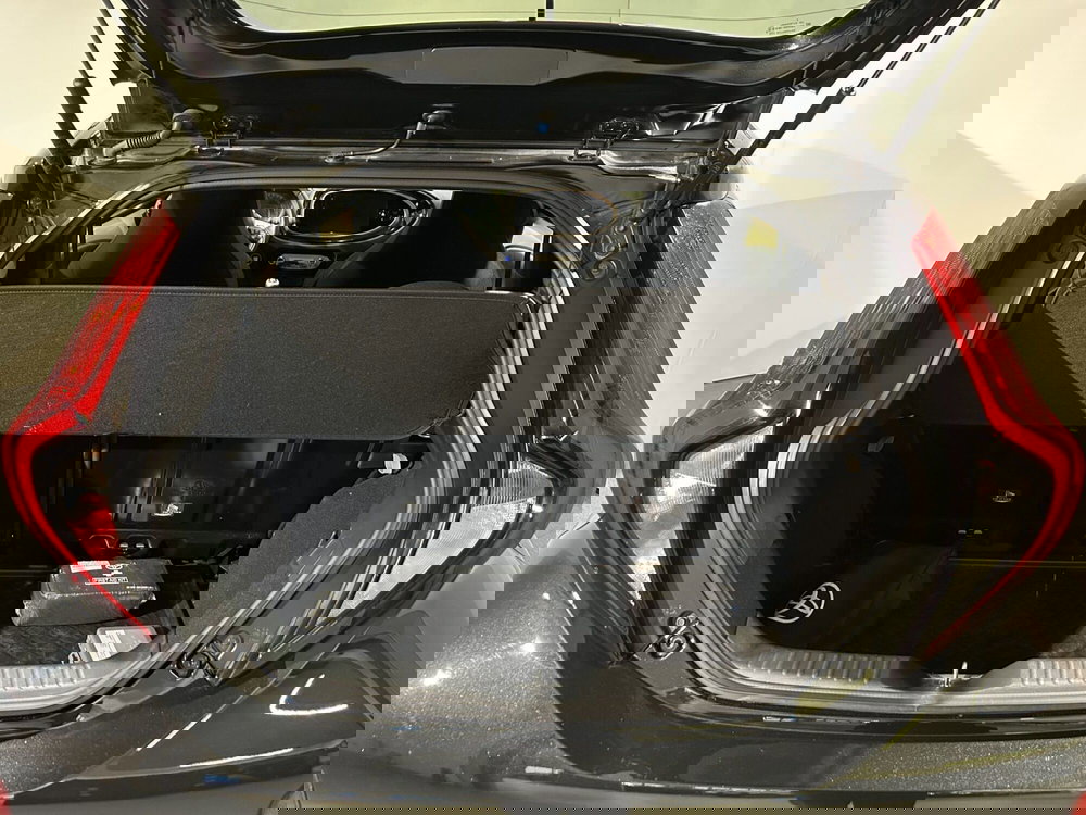 Toyota Aygo X usata a Milano (11)