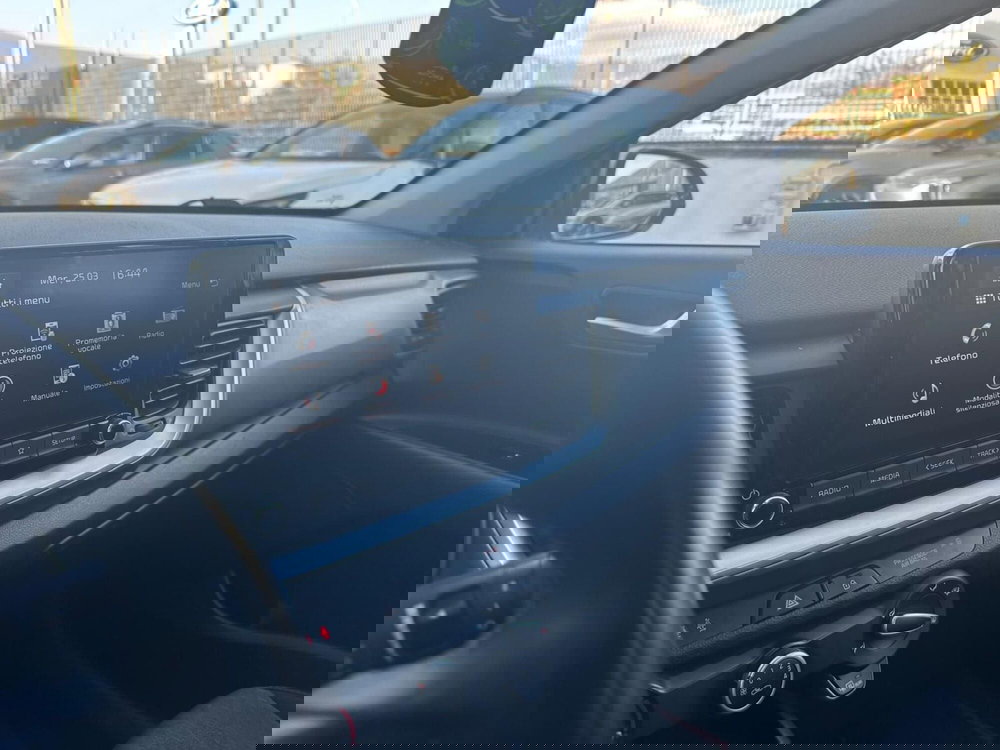 Kia Stonic usata a Napoli (18)