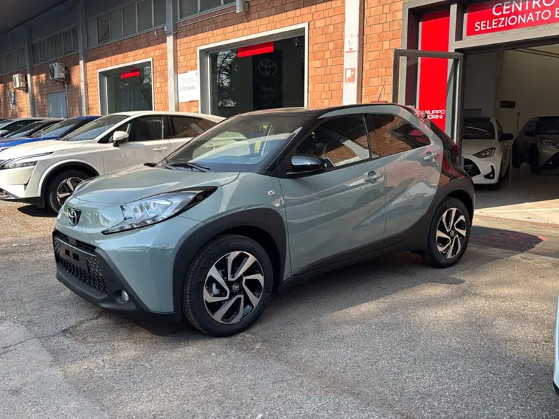 Toyota Aygo X nuova a Bologna (3)