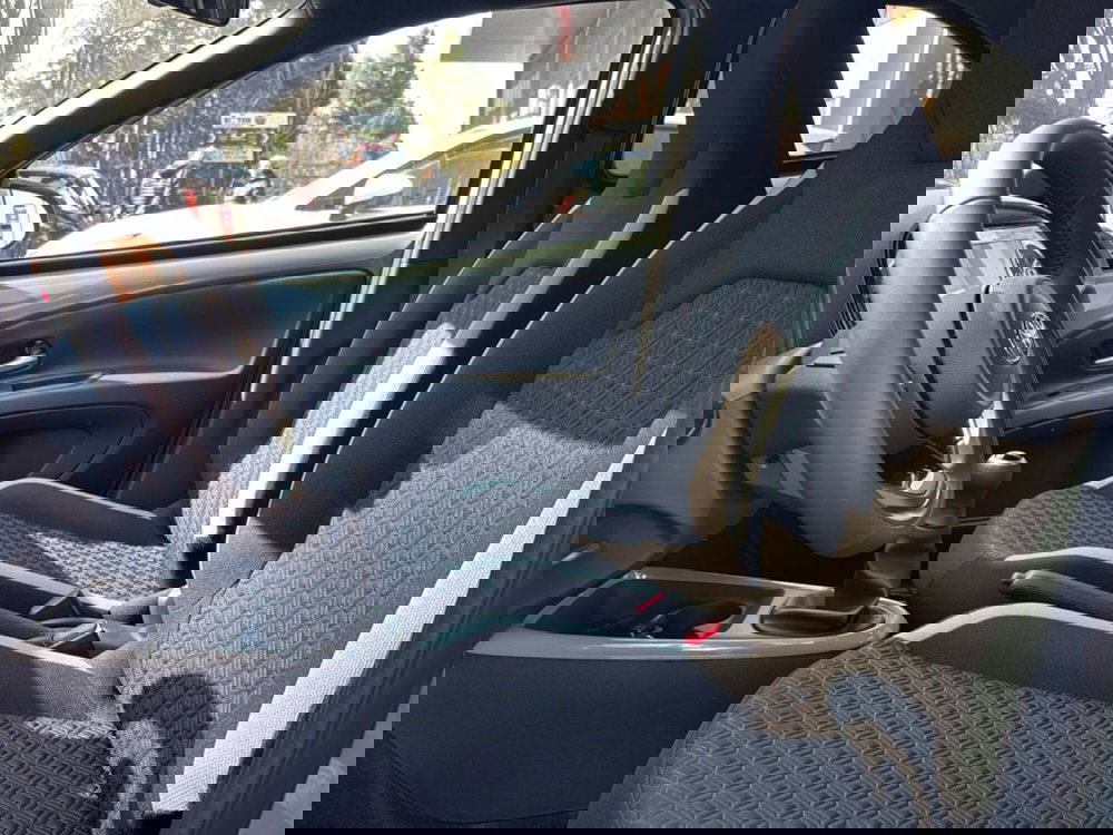 Toyota Aygo X nuova a Bologna (8)