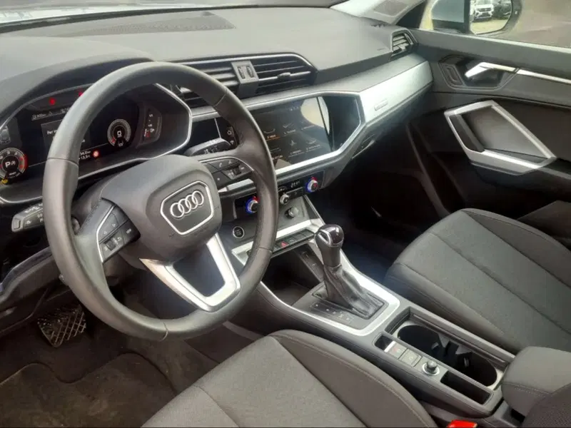 Audi Q3 usata a Livorno (13)