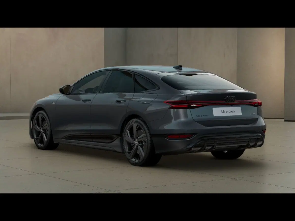 Audi A6 Sportback e-tron nuova a Livorno (3)