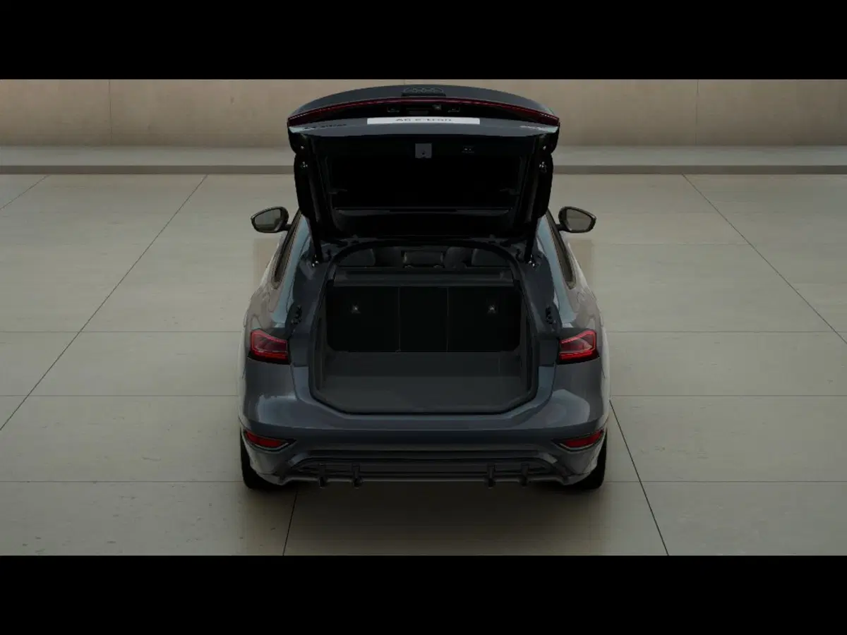 Audi A6 Sportback e-tron nuova a Livorno (5)