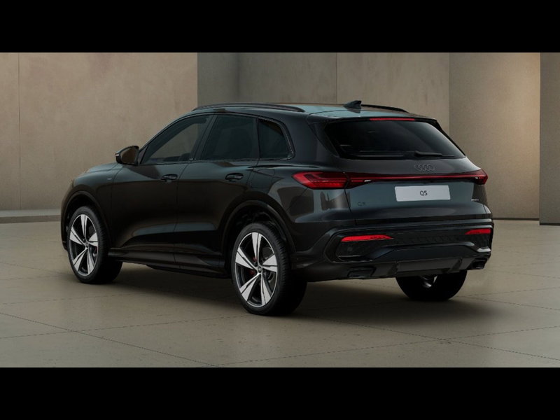 Audi Q5 nuova a Pisa (3)