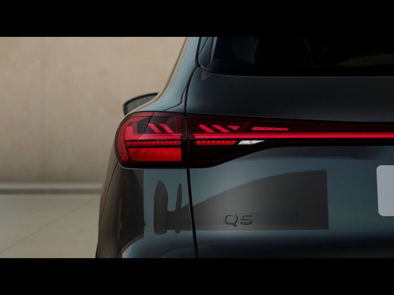 Audi Q5 nuova a Pisa (7)