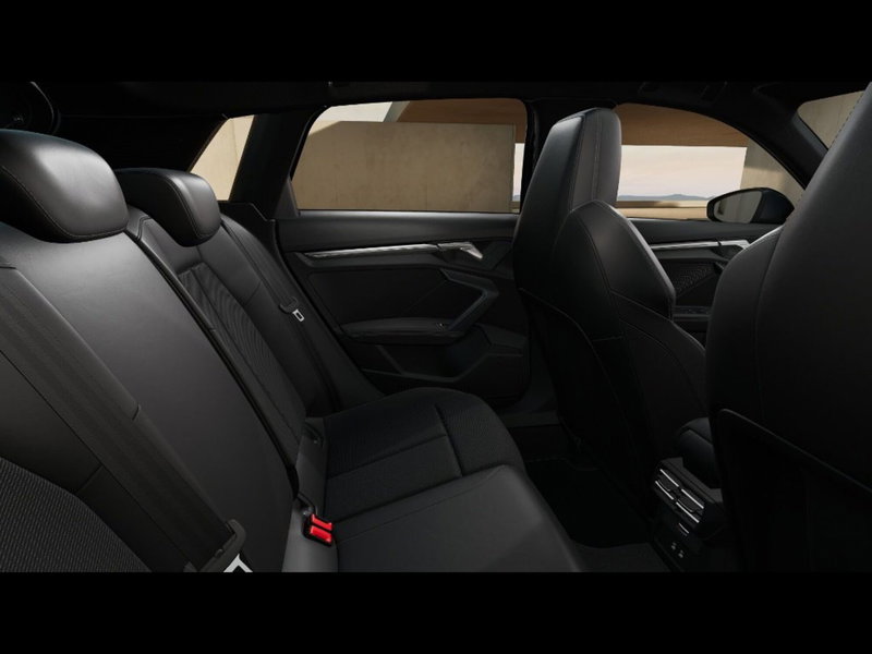 Audi A3 allstreet nuova a Grosseto (4)