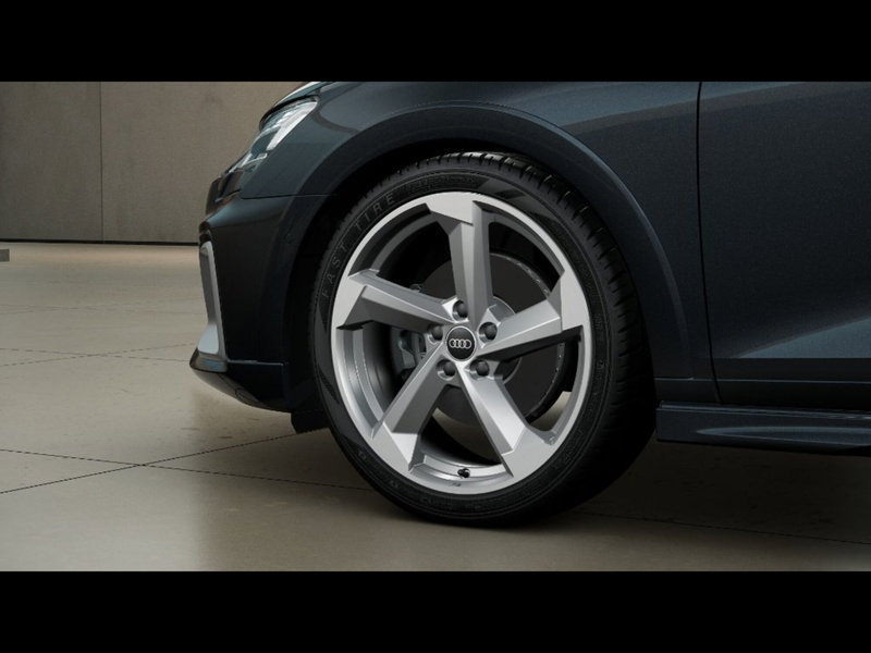 Audi A3 allstreet nuova a Grosseto (2)