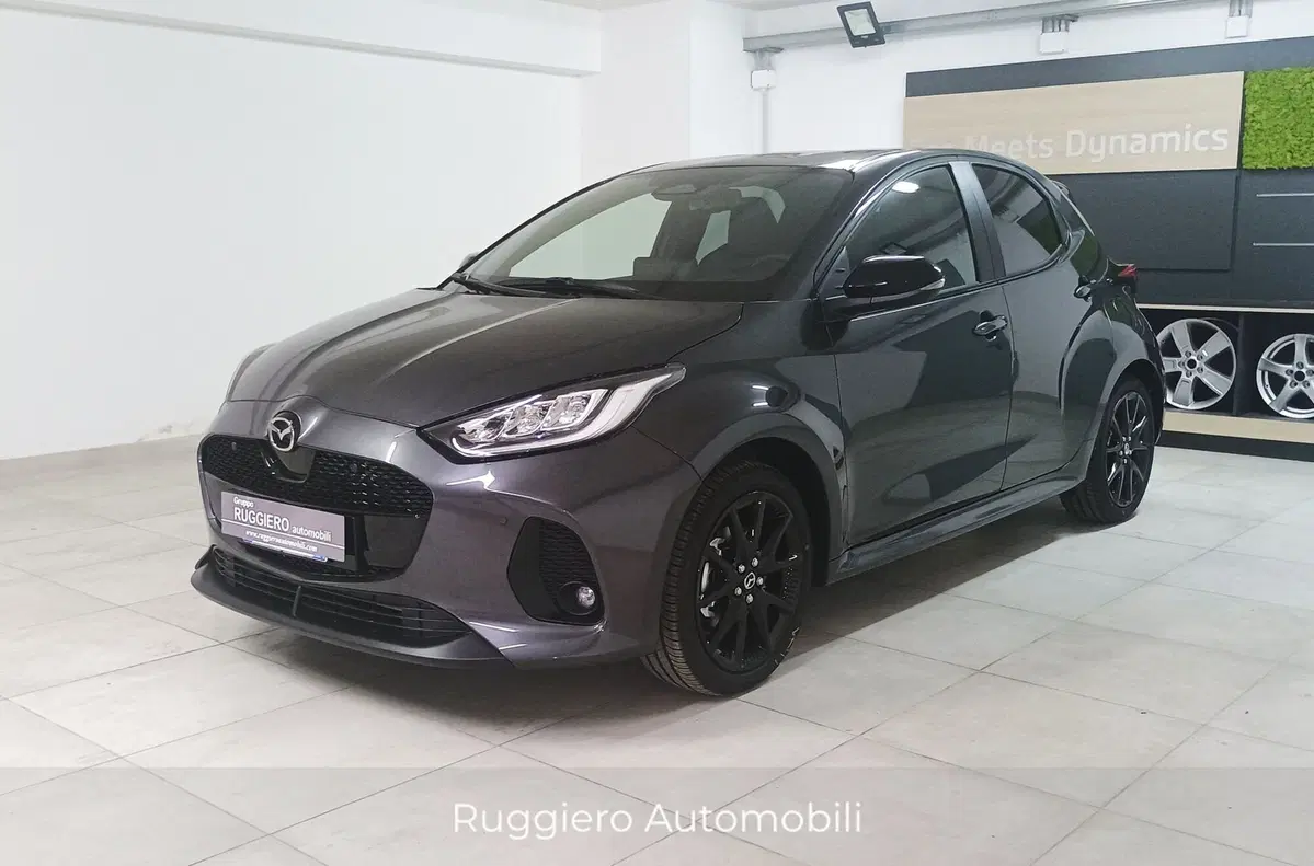 Mazda Mazda2 Hybrid nuova a Catanzaro (2)