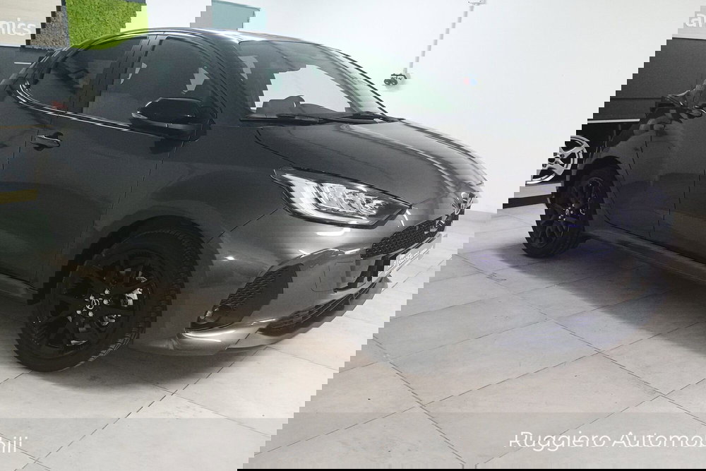 Mazda Mazda2 Hybrid nuova a Catanzaro (3)