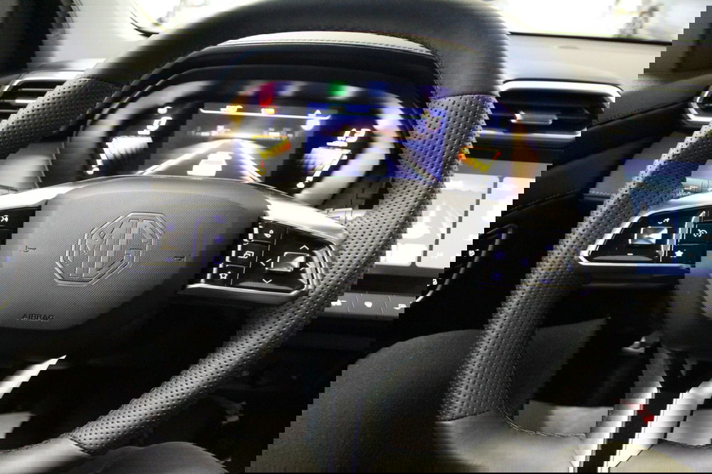 Mg ZS usata a Cremona (7)