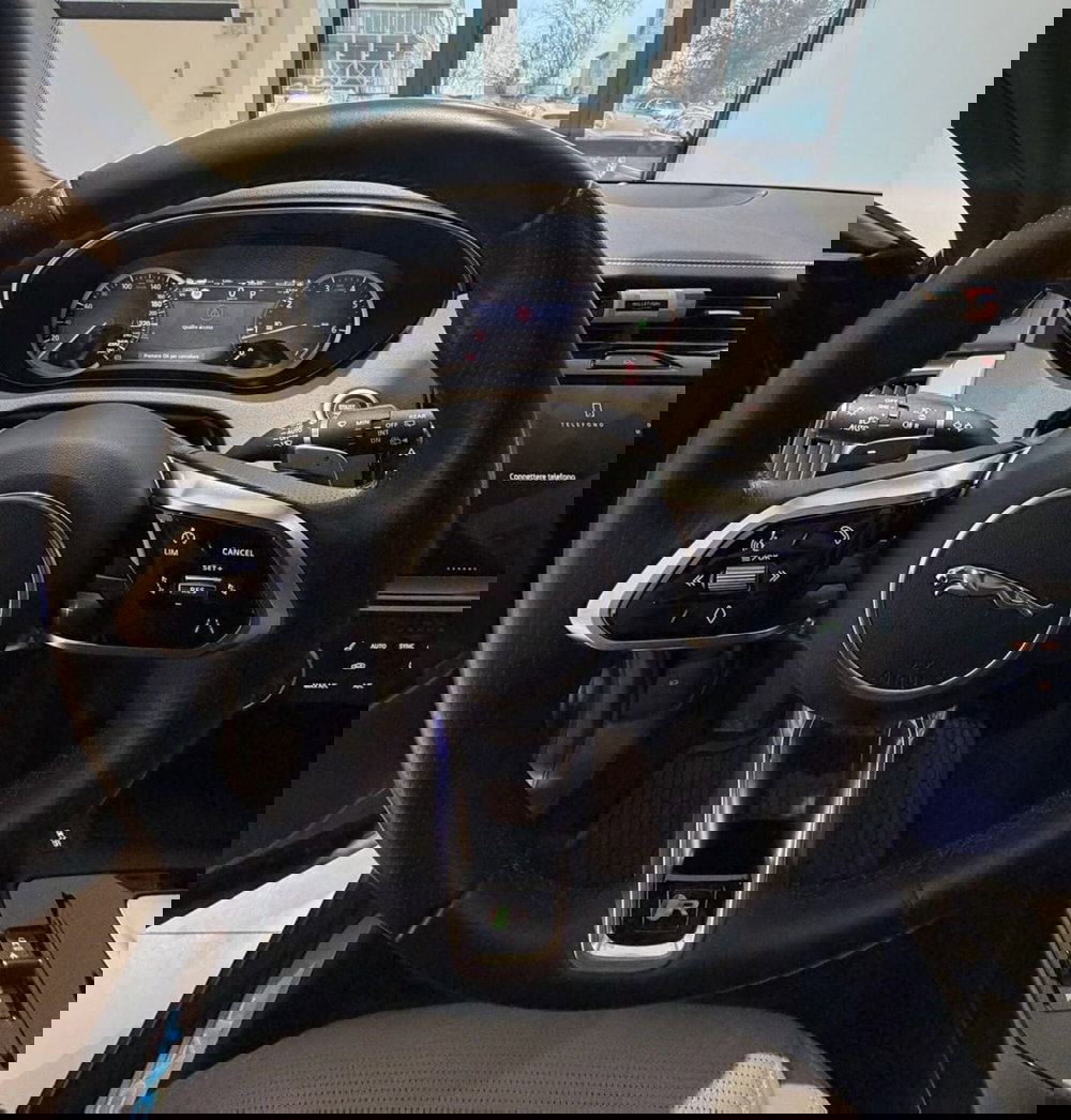 Jaguar E-Pace usata a Parma (12)