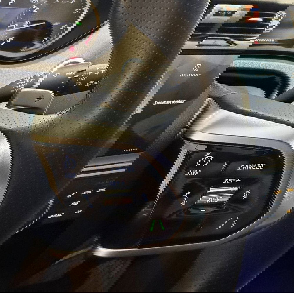 Jaguar E-Pace usata a Parma (13)