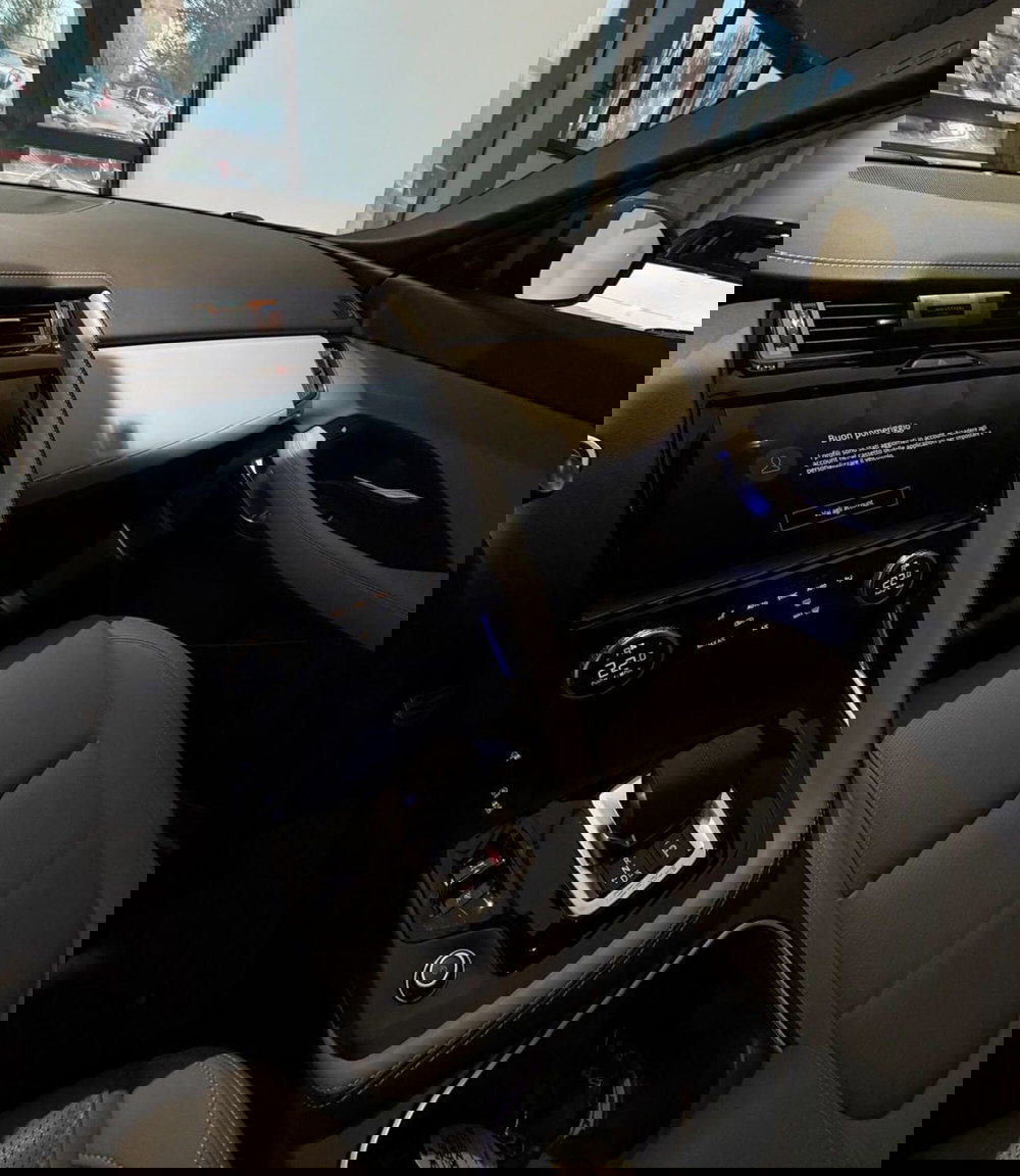 Jaguar E-Pace usata a Parma (14)