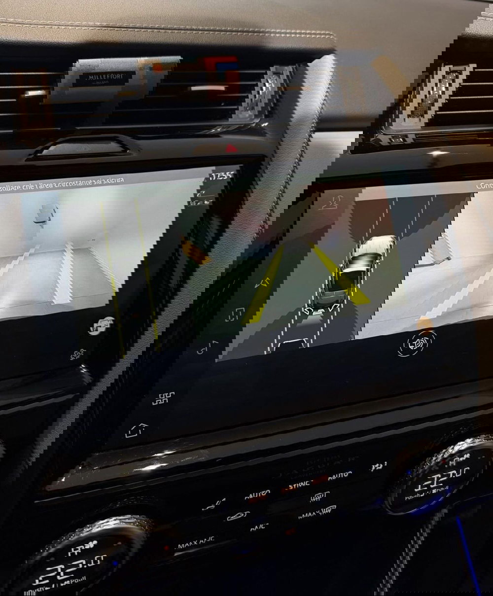 Jaguar E-Pace usata a Parma (7)