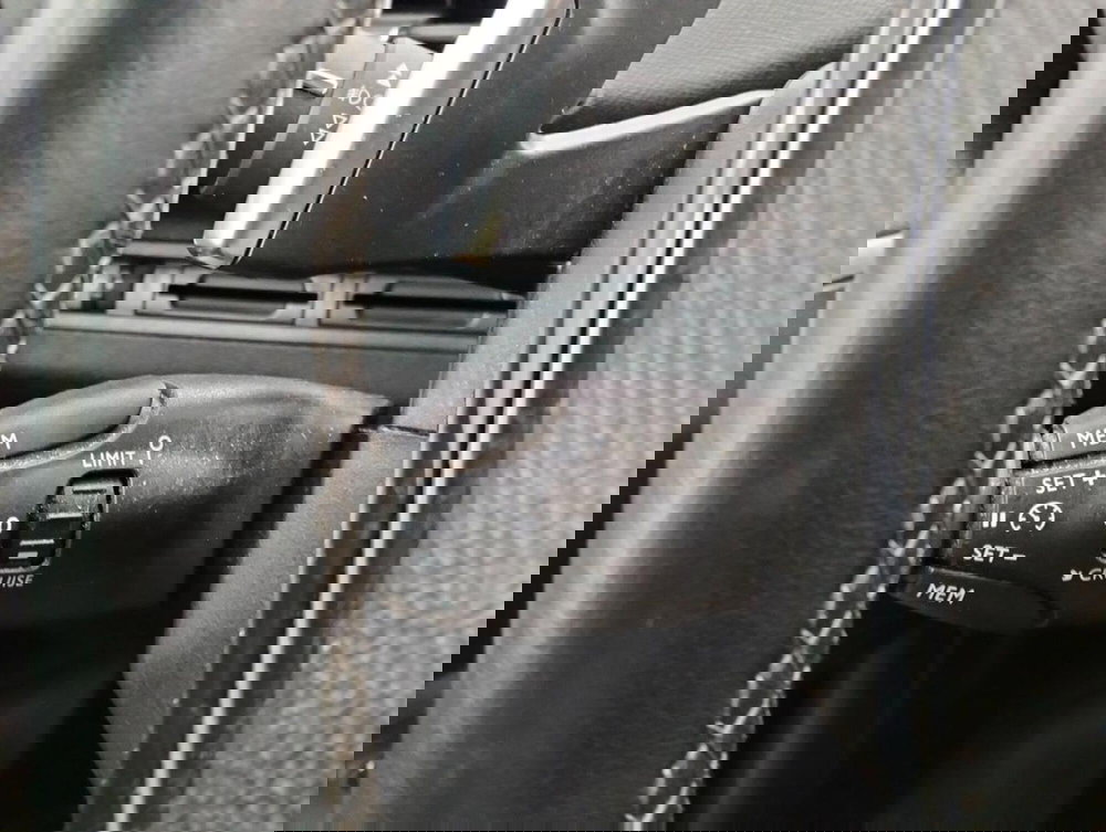 Peugeot 3008 usata a Como (11)