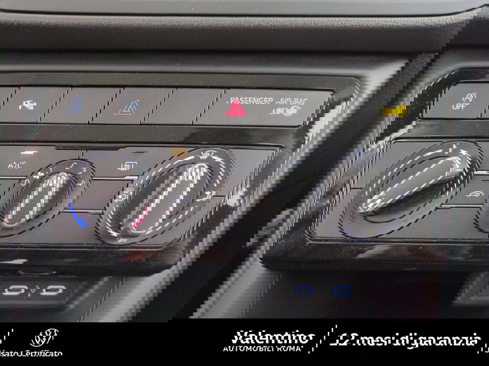 Volkswagen T-Cross usata a Roma (16)