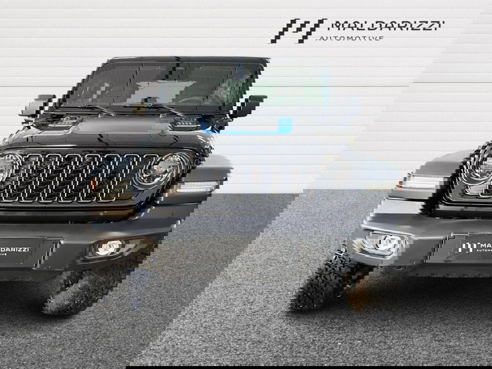 Jeep Wrangler Unlimited usata a Bari (2)