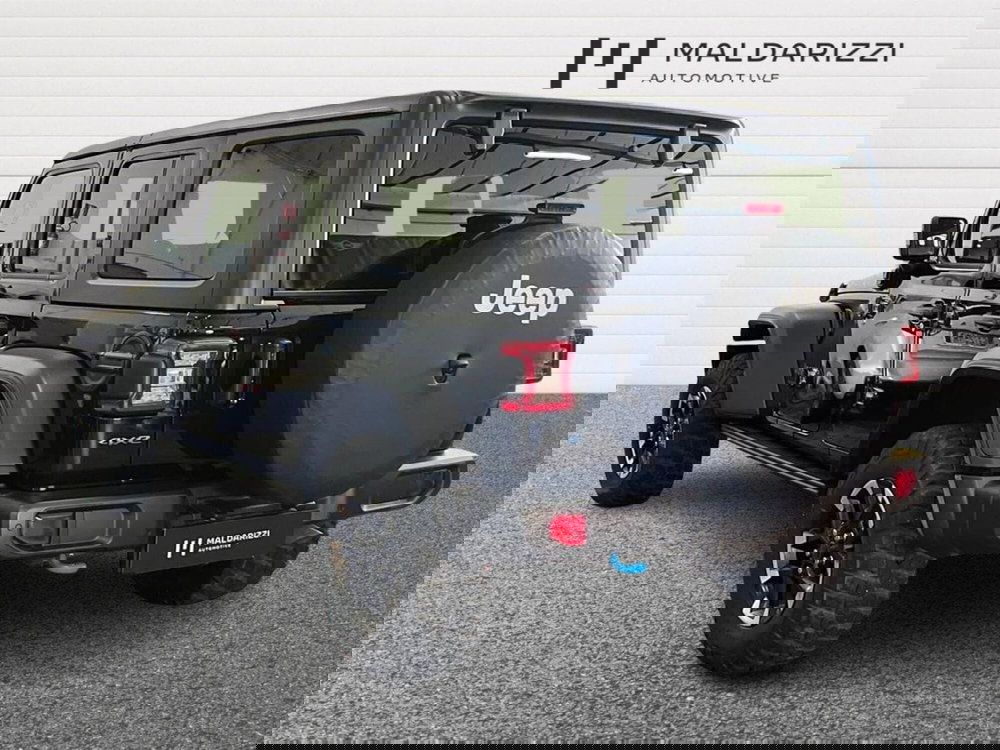 Jeep Wrangler Unlimited usata a Bari (4)