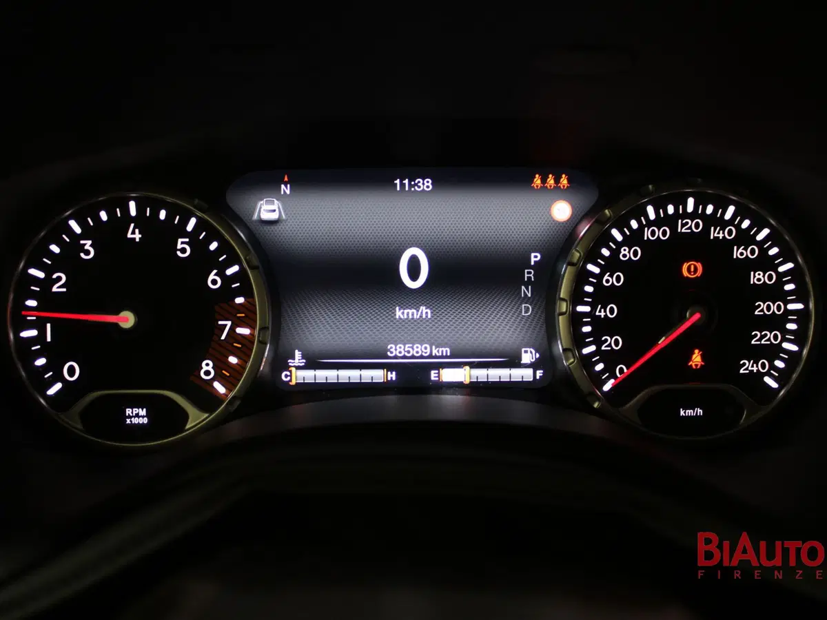 Jeep Renegade usata a Firenze (11)