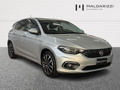 Fiat Tipo Tipo 1.6 Mjt S&amp;S DCT 5 porte Lounge del 2016 usata a Bari