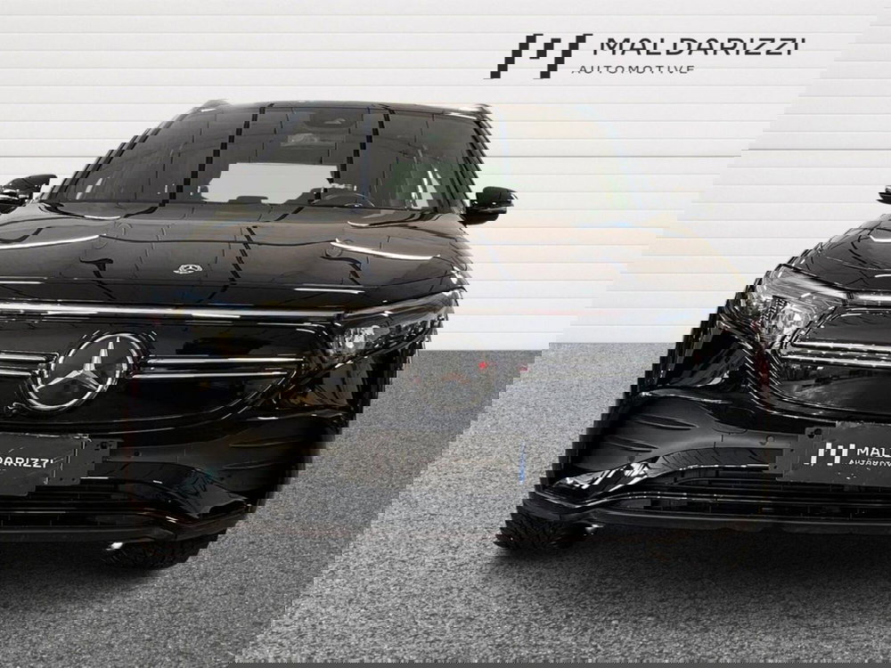 Mercedes-Benz EQA usata a Bari (2)