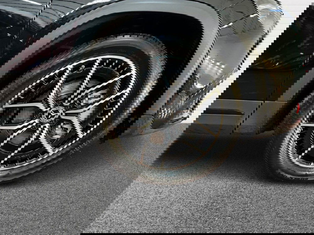 Mercedes-Benz EQA usata a Bari (6)