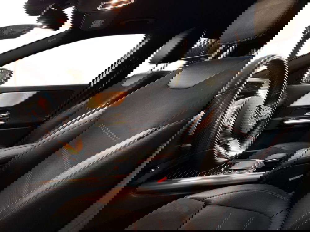 Mercedes-Benz EQA usata a Bari (7)