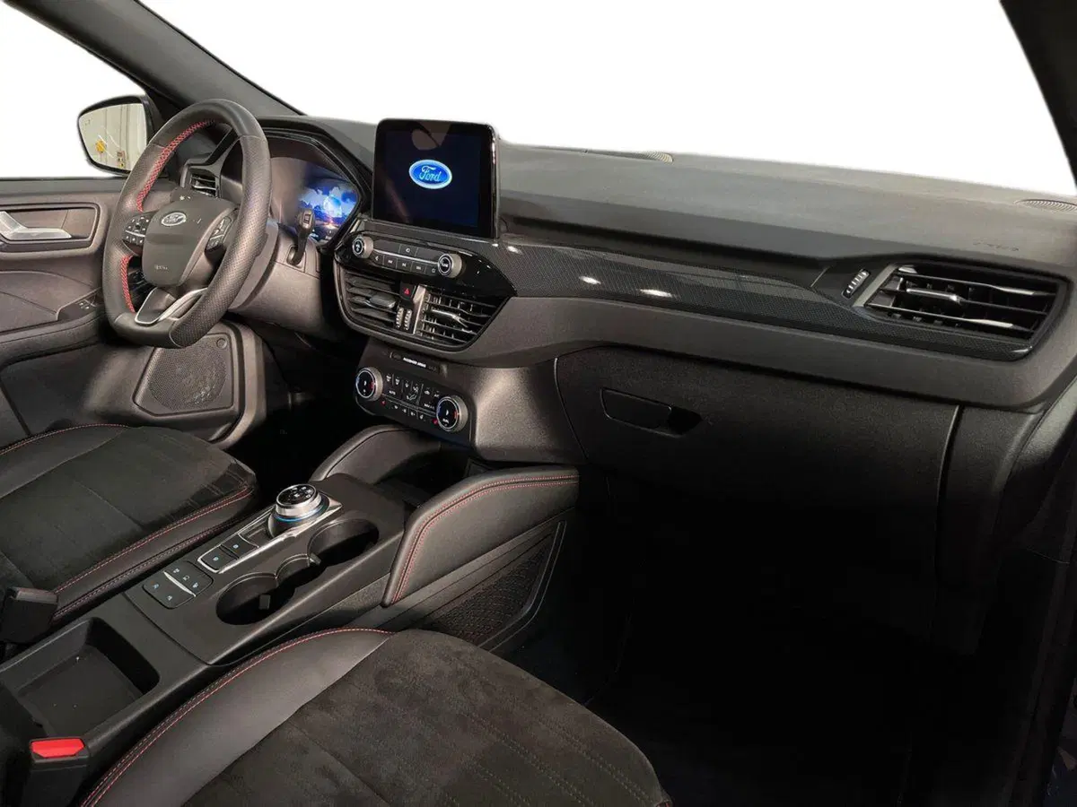 Ford Kuga usata a Bari (9)