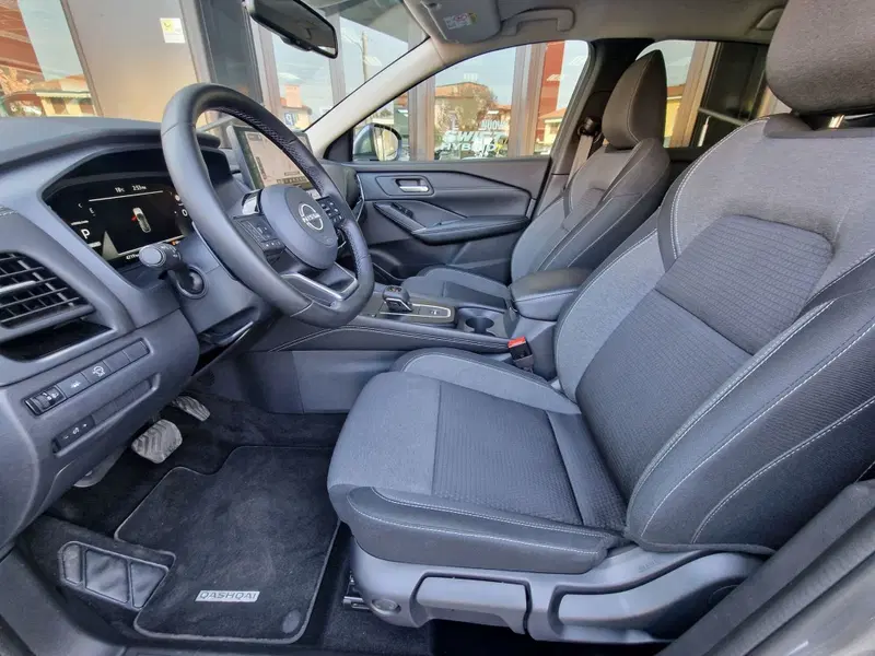 Nissan Qashqai usata a Milano (6)