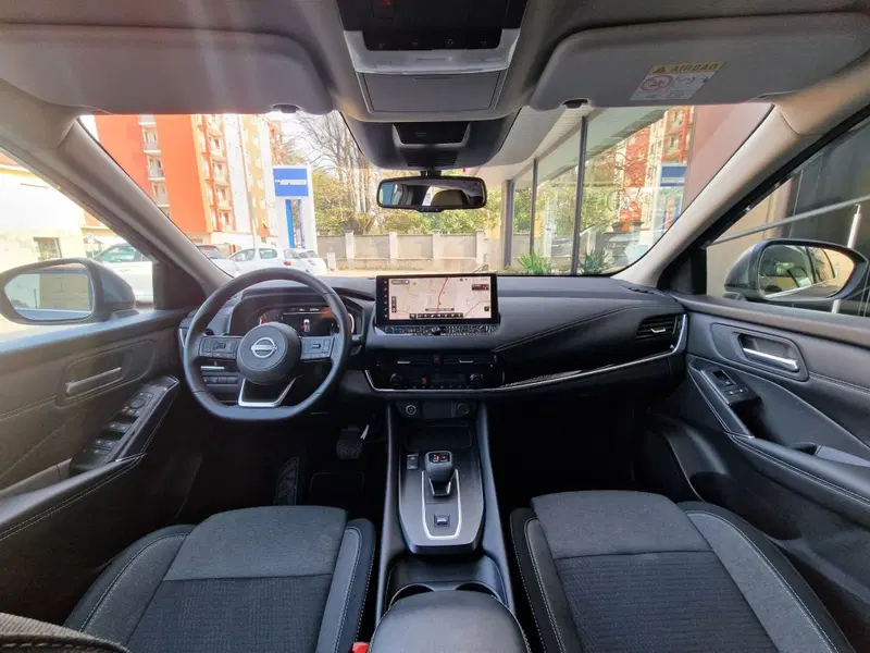 Nissan Qashqai usata a Milano (8)