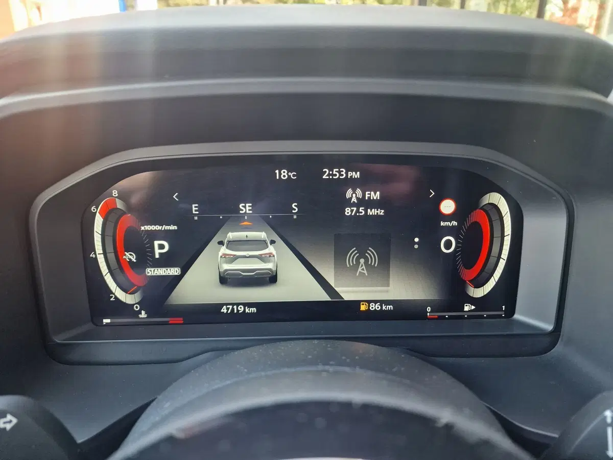Nissan Qashqai usata a Milano (9)