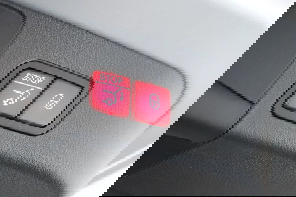 Mercedes-Benz GLB usata a Padova (9)