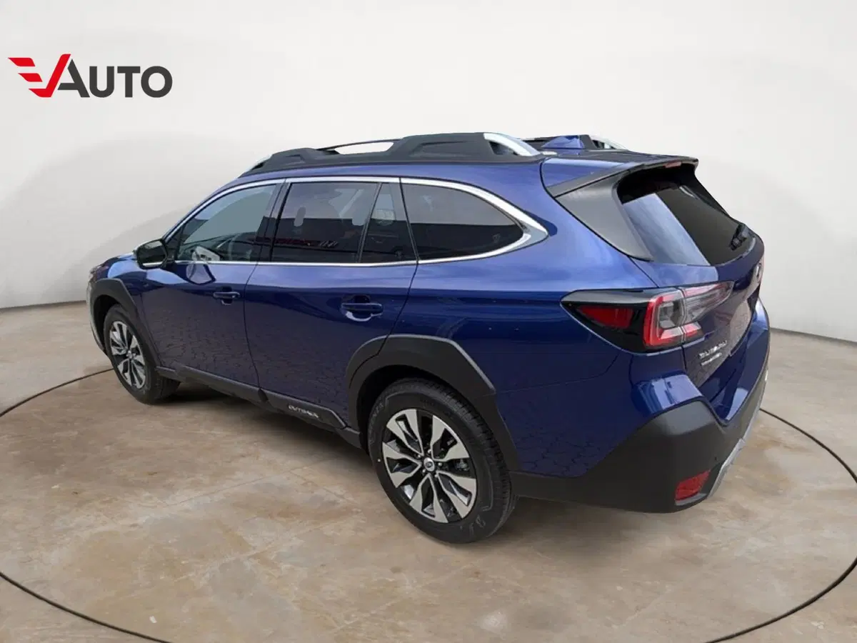 Subaru Outback nuova a Vercelli (4)