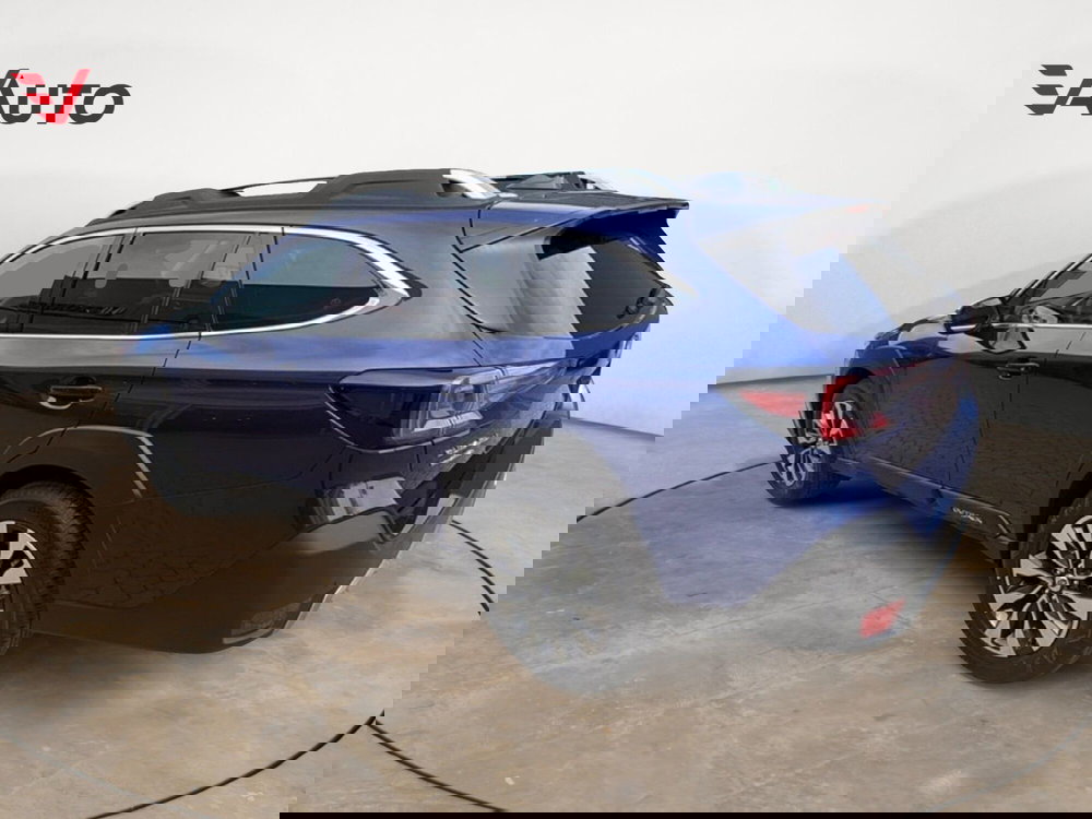 Subaru Outback nuova a Vercelli (4)