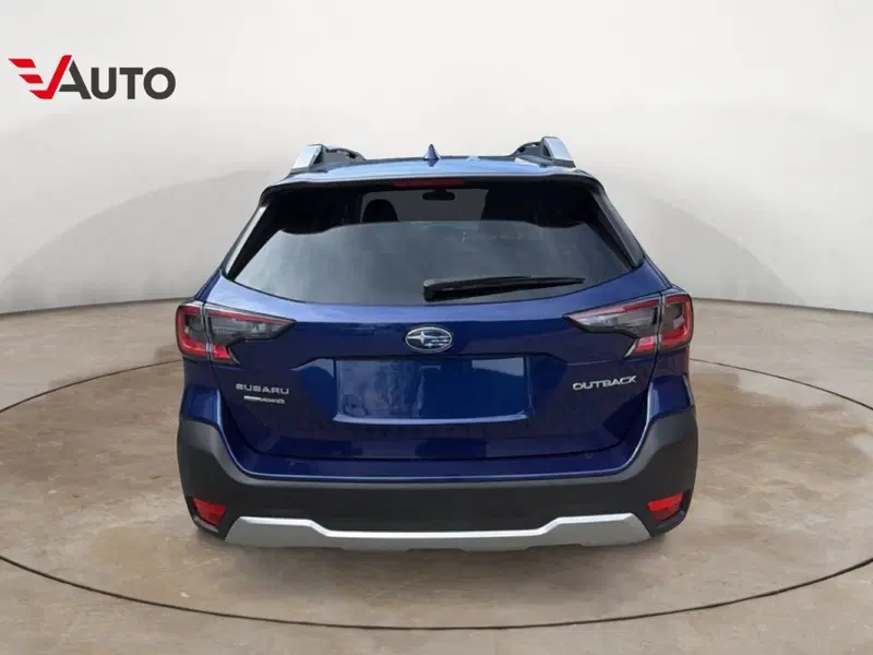 Subaru Outback nuova a Vercelli (5)