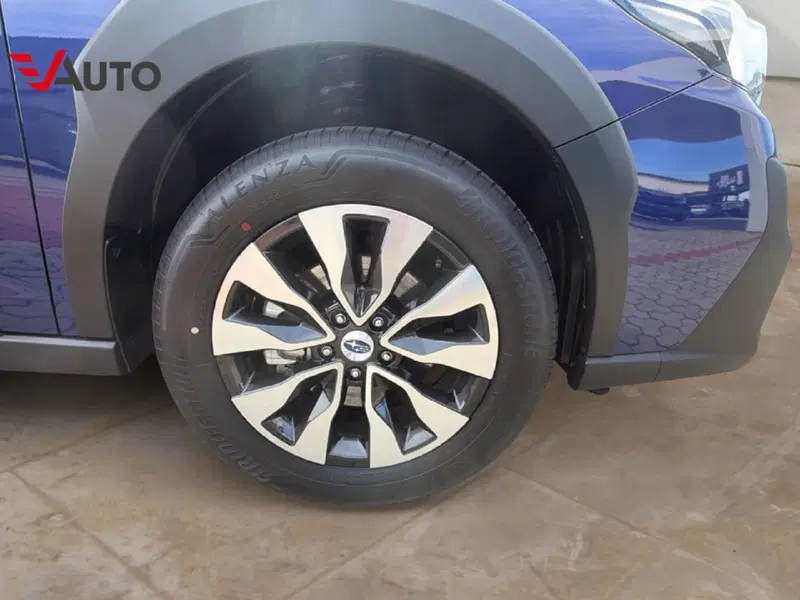 Subaru Outback nuova a Vercelli (9)